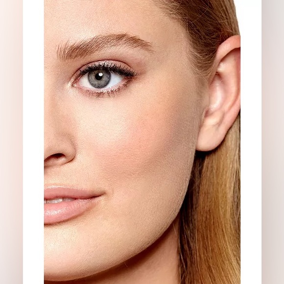 stila Convertible Color Dual Lip & Cheek Cream in Shade Magnolia (Nude Mauve) - Picture 7 of 16